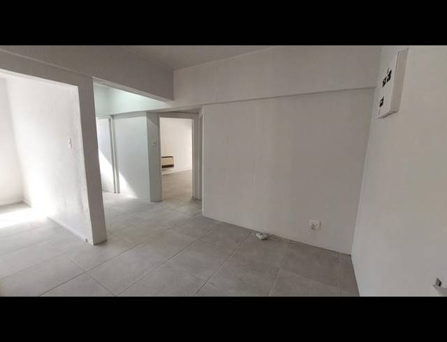 BUSINESS FOR SALE IN BELLVILLE CENTRAL